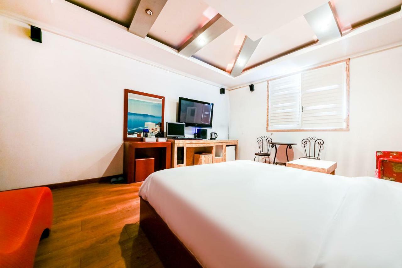 Hotel Rooky Tedžon Exteriér fotografie